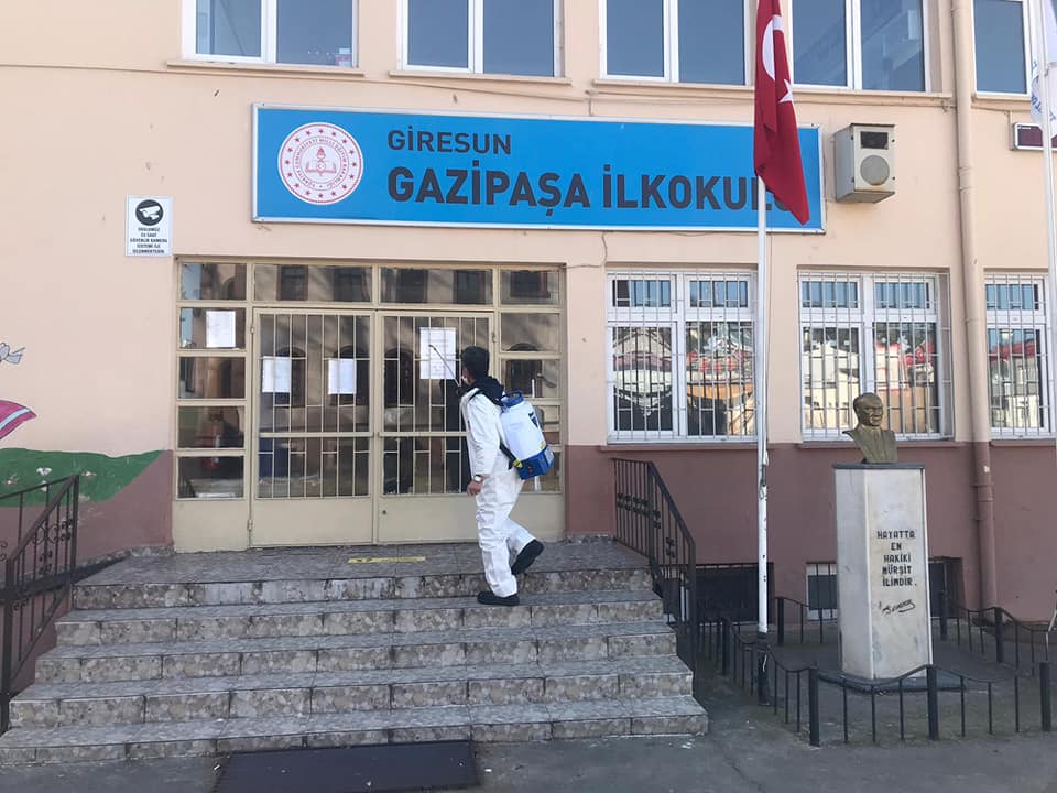  Giresun’da Okulları Belediye Dezenfekte Ediyor