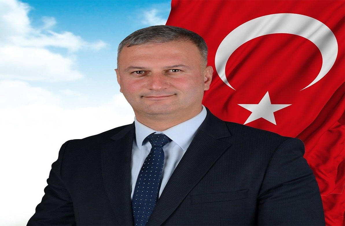  Karataş Belediye Başkanı Necip Topuz’dan 23 Nisan Mesajı