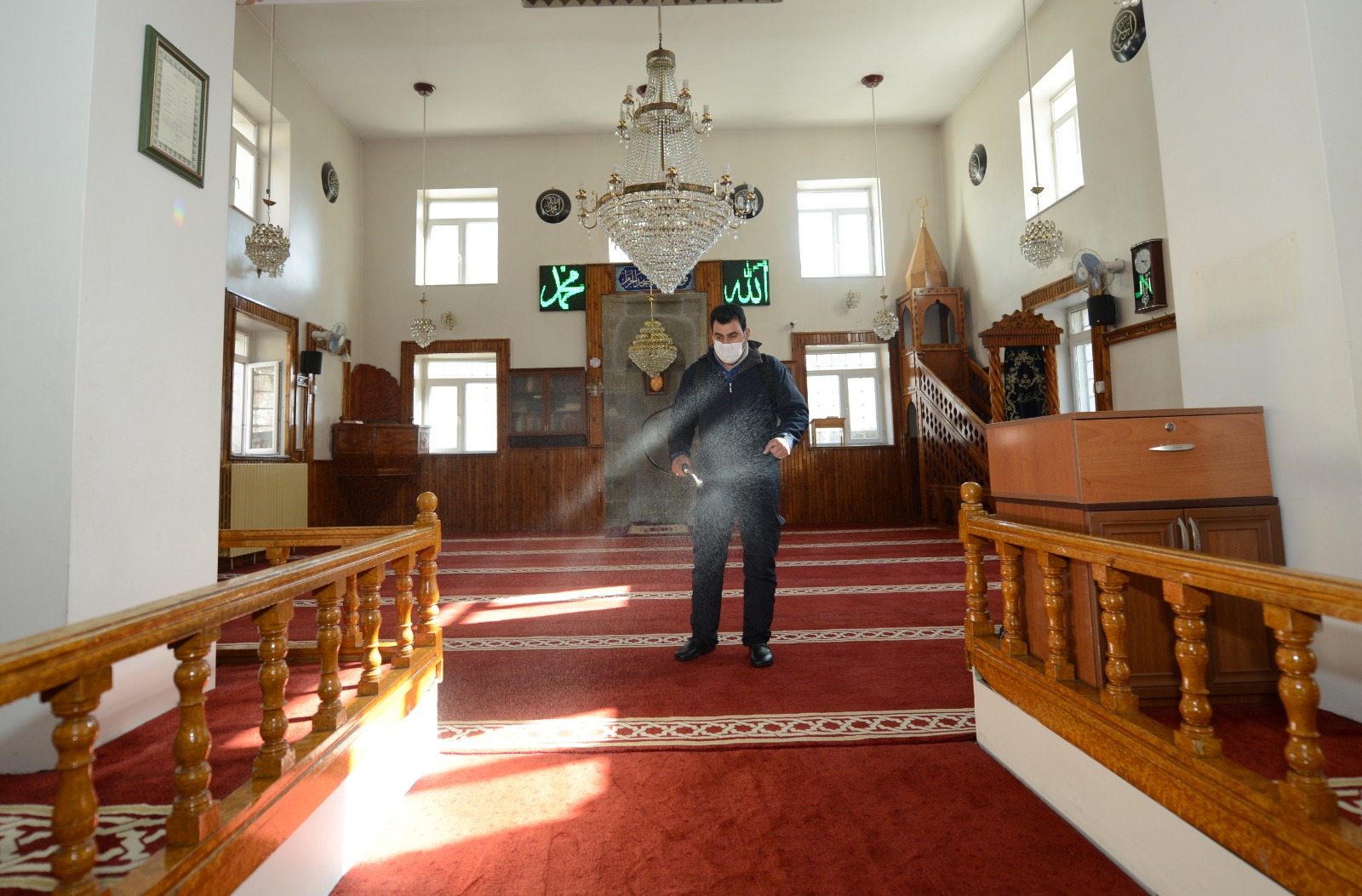  Yakutiye’de Camiler Ramazan Ayına Hazırlanıyor