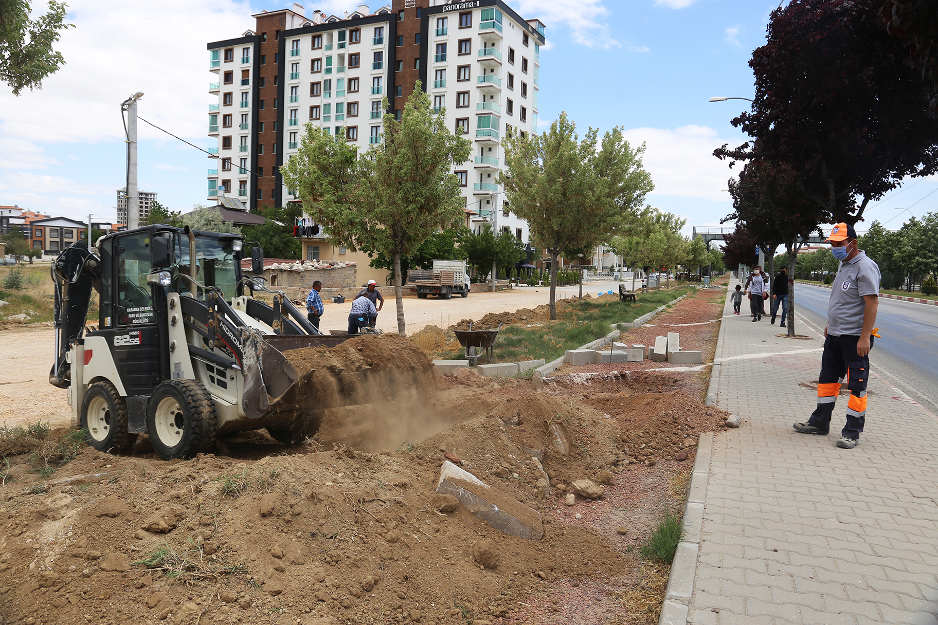  Karaman’da Belediye Ekipleri Çalışmalarını Hız Kesmeden Sürdürüyor