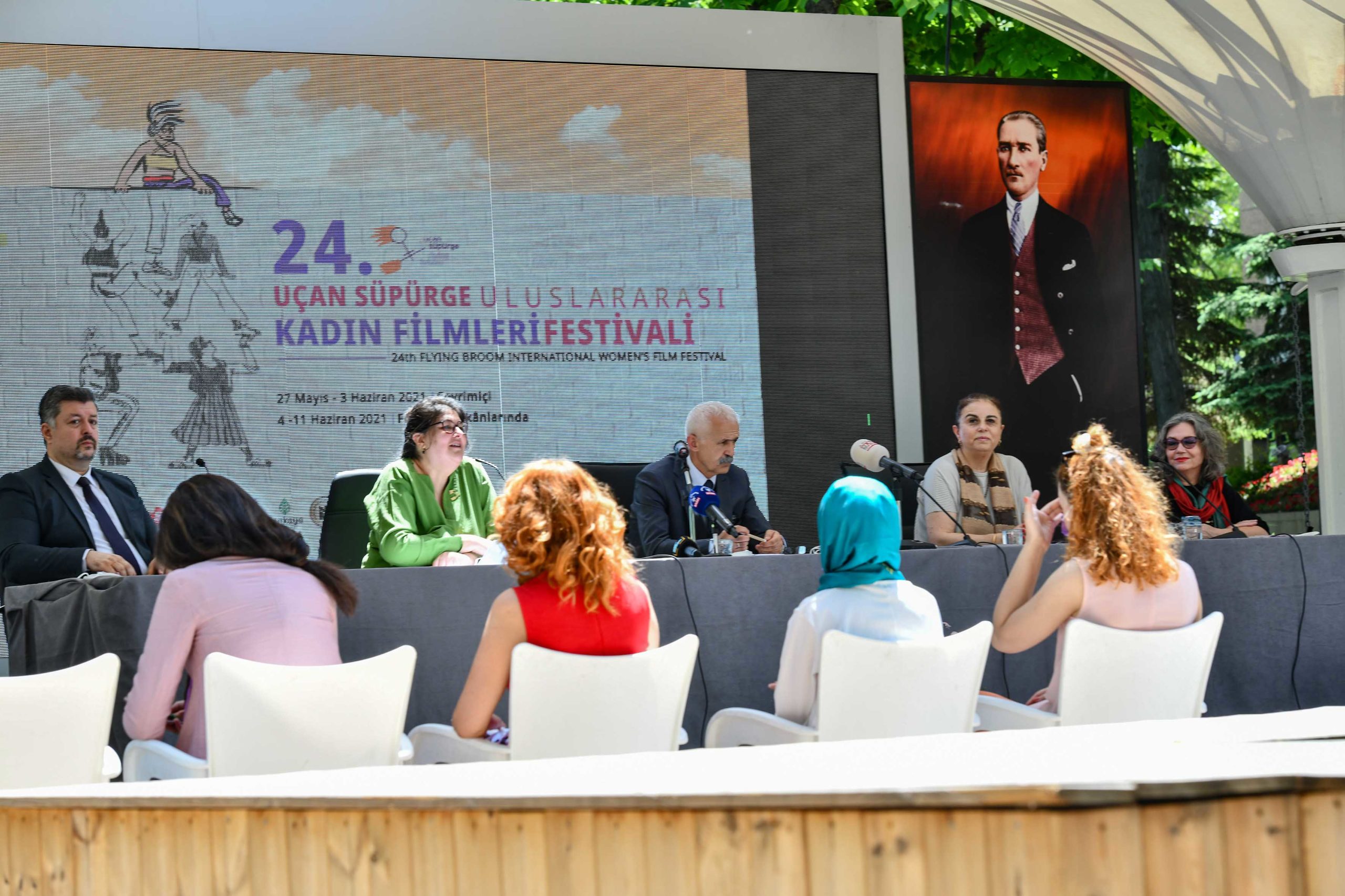  Ankara’da 24. Uçan Süpürge Uluslararası Kadın Filmleri Festivali Başladı