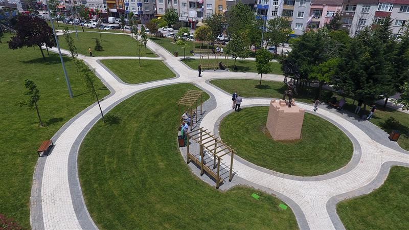  Gaziosmanpaşa’da Fetih Parkı Yenilenen Yüzüyle Hizmete Sunuluyor
