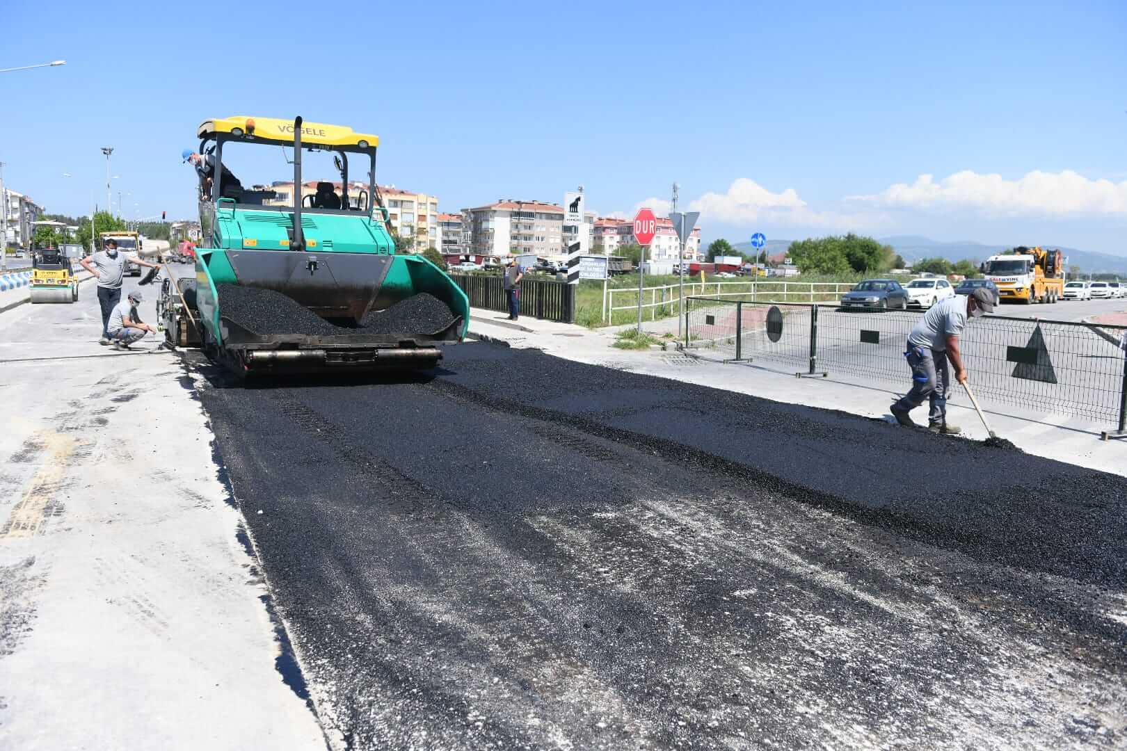  Çanakkale Troya Caddesinde Yol Bakım ve Onarım Çalışması Yapılıyor