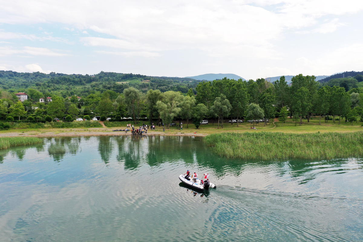  Sapanca Gölü ve Çevresi Temizlendi