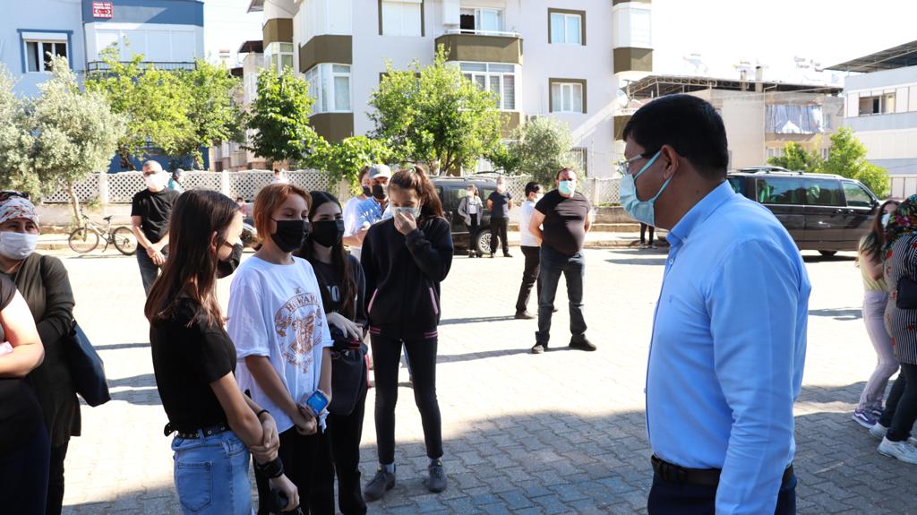  Nazilli Belediye Başkanı Özcan, Öğrencileri Yalnız Bırakmadı