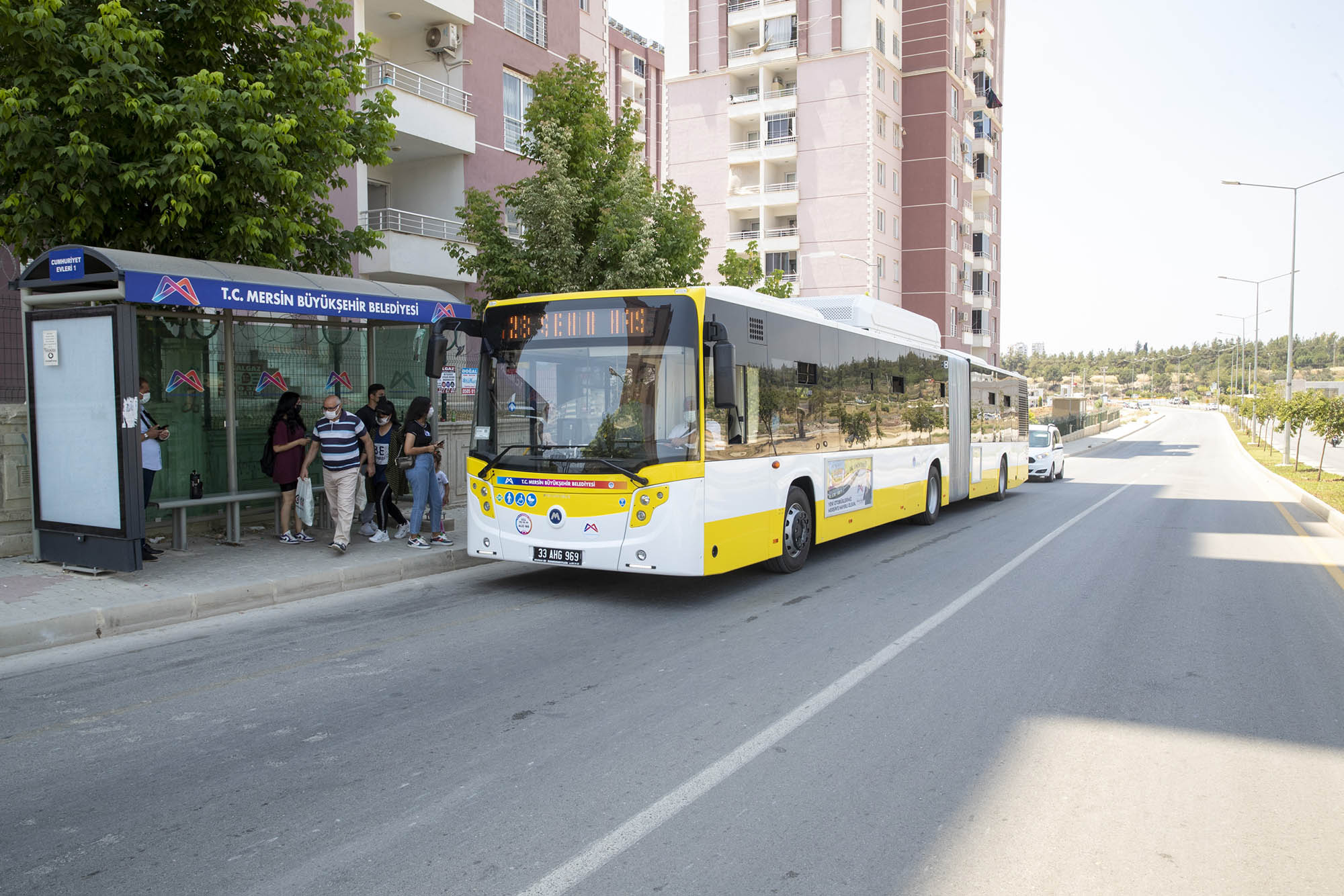  Mersin Büyükşehir’den 65 Yaş Üstü ve 18 Yaş Altına Toplu Taşıma Çağrısı