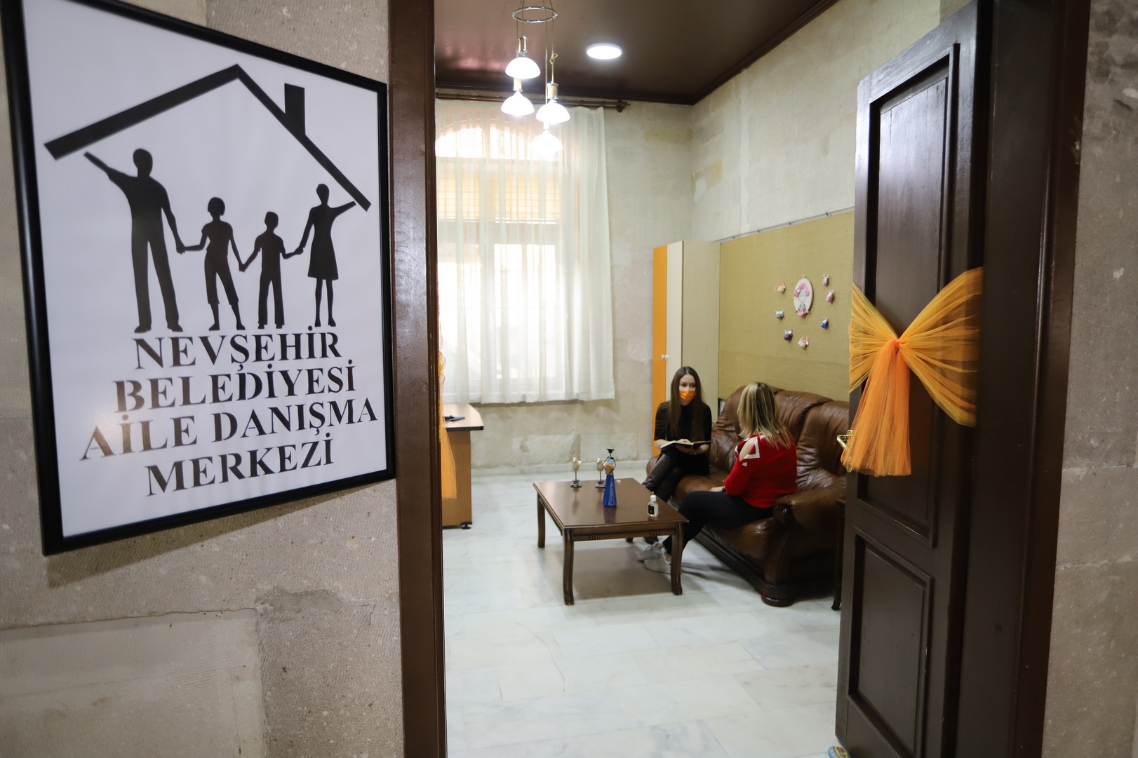  Nevşehir Belediyesi Ailelere Ücretsiz Danışmanlık Hizmeti Sunuyor