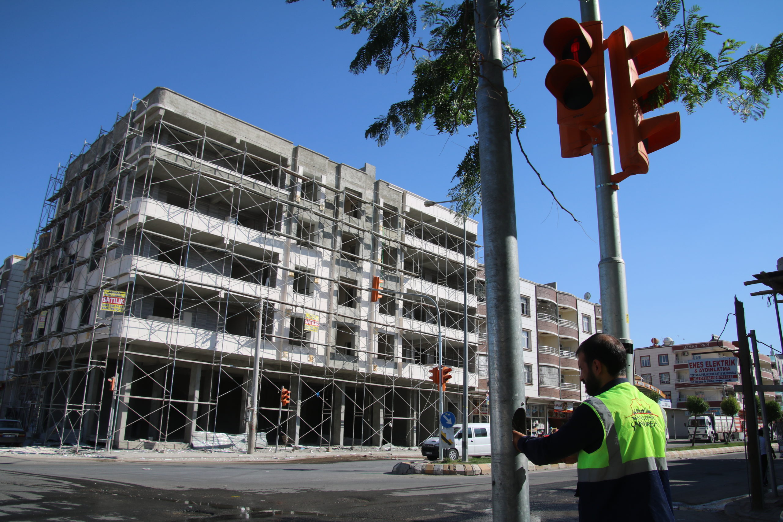  Şanlıurfa Büyükşehir’den 101 Kavşağa Akıllı Sinyalizasyon Sistemi