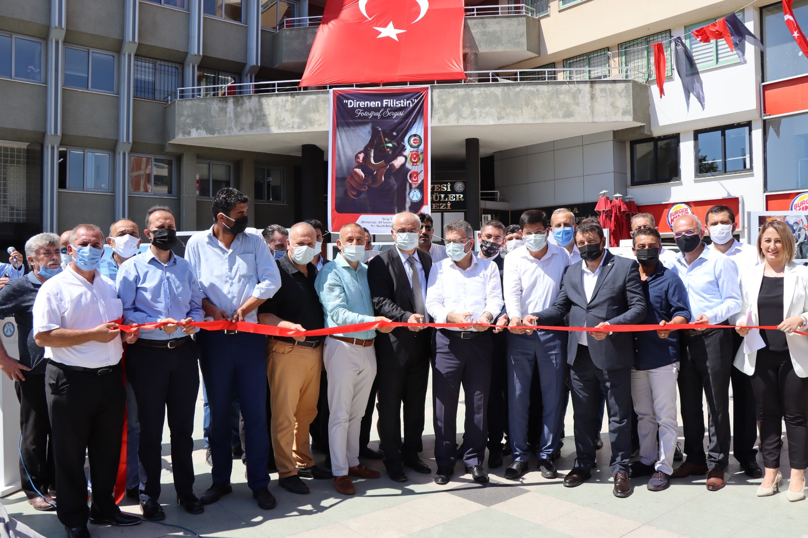  Nazilli Belediye Başkanı Özcan, ‘Direnen Filistin’ Sergisine Katıldı