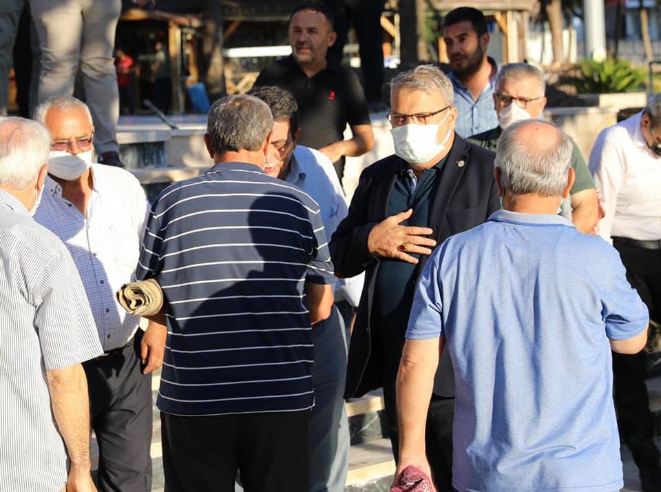  Yunusemre Belediye Başkanı Çerçi, Vatandaşlarla Bayramlaştı