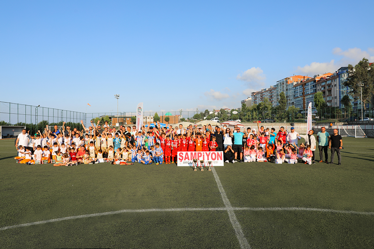  Akçaabat’ta Minikler Futbol Şöleni Turnuvasının İkincisi Düzenlendi