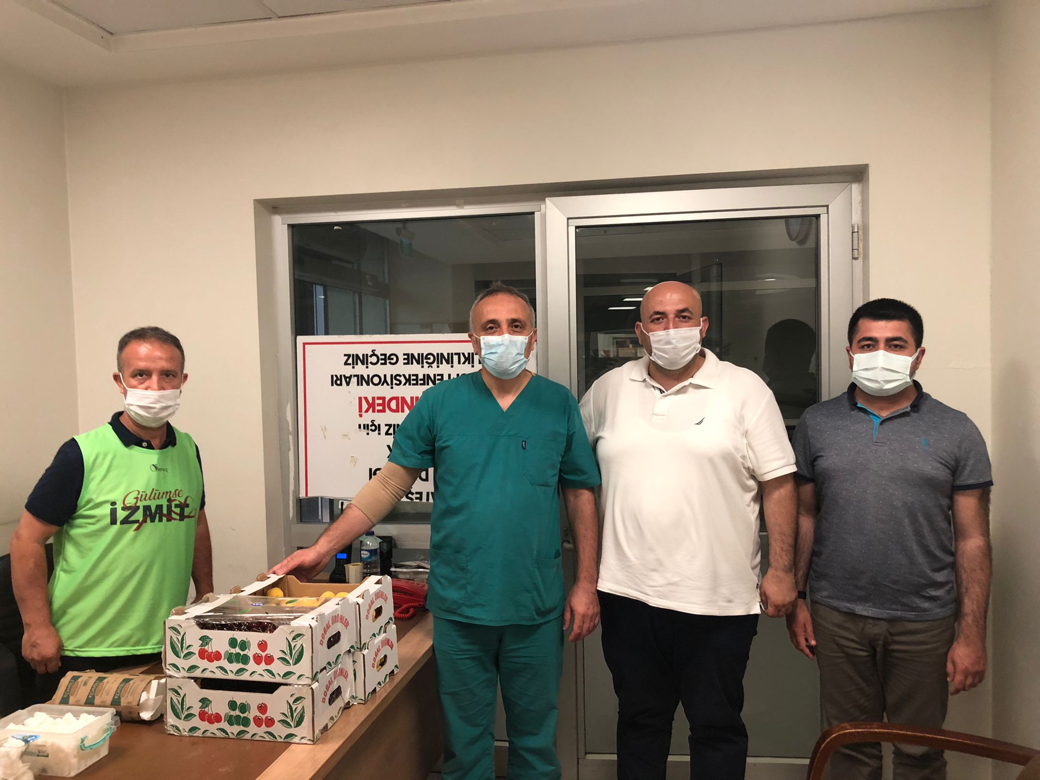  İzmit Belediyesi, Kurban Bayramı’nda  Sağlık Çalışanlarını Unutmadı