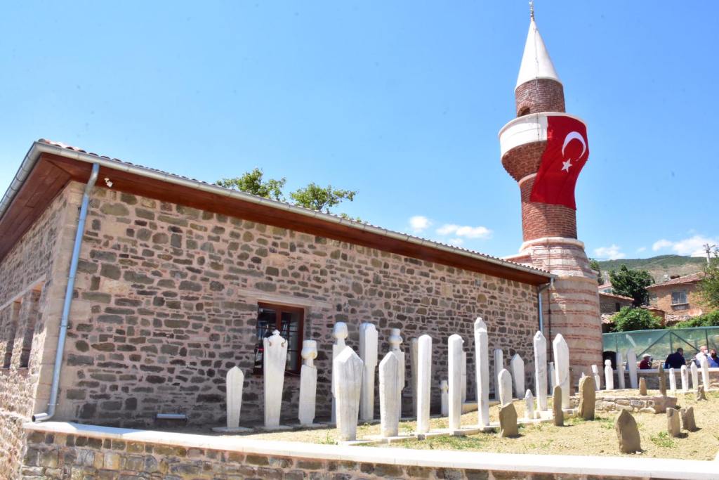 Tekirdağ’da Tarihi Güzelköy Camii İbadete Açıldı
