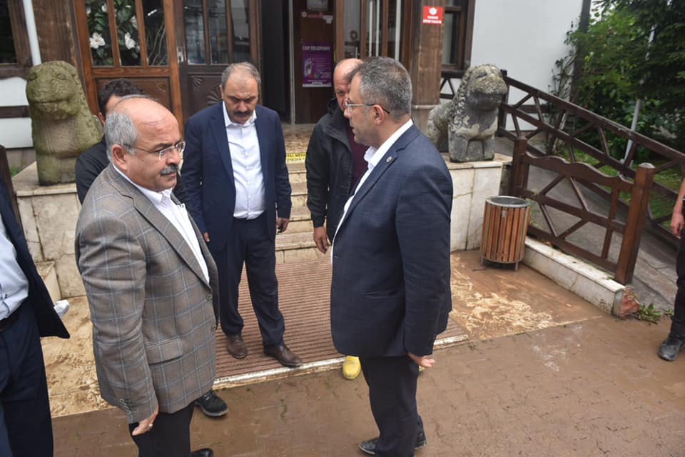  Taşköprü Belediye Başkanı Çatal, Afet Bölgesini Ziyaret Etti
