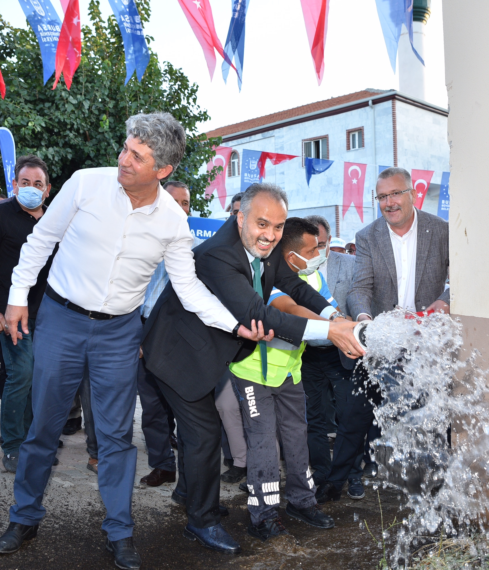  Bursa Büyükşehir, Karacabey’in Mahallelerini Şebeke Suyuna Kavuşturdu