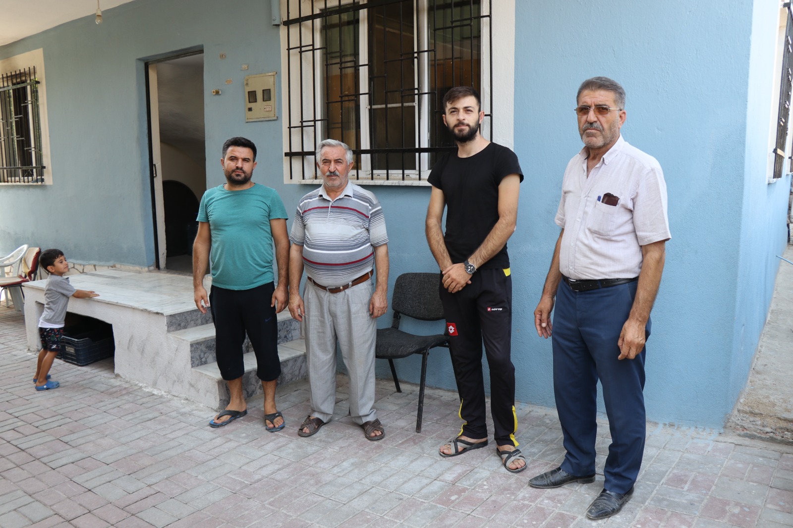 Nazilli Belediye Başkanı Özcan, Evleri Yanan Çifte Yardım Etti