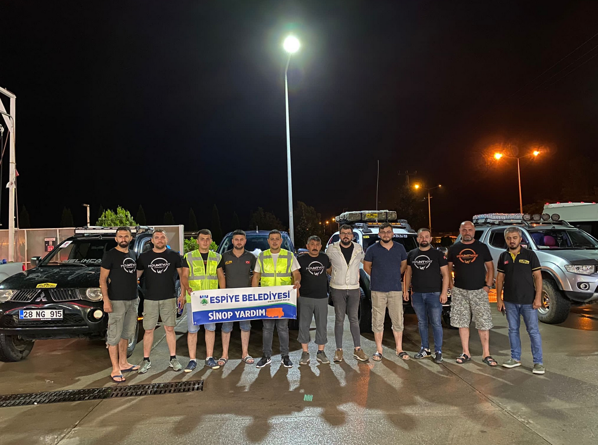  Espiye Belediyesi’nin Katkılarıyla Çotanak Off Road Araçları Bozkurt’a Hareket Etti