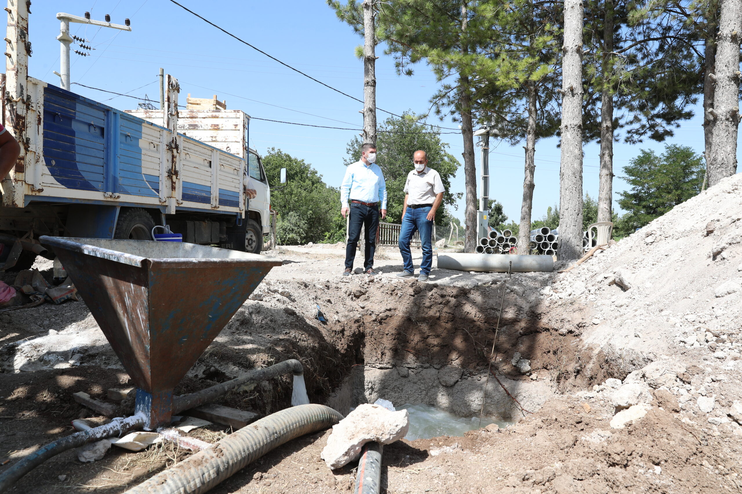  Burdur Belediye Başkanı Ercengiz, Su Sondajlarında İncelemelerde Bulundu