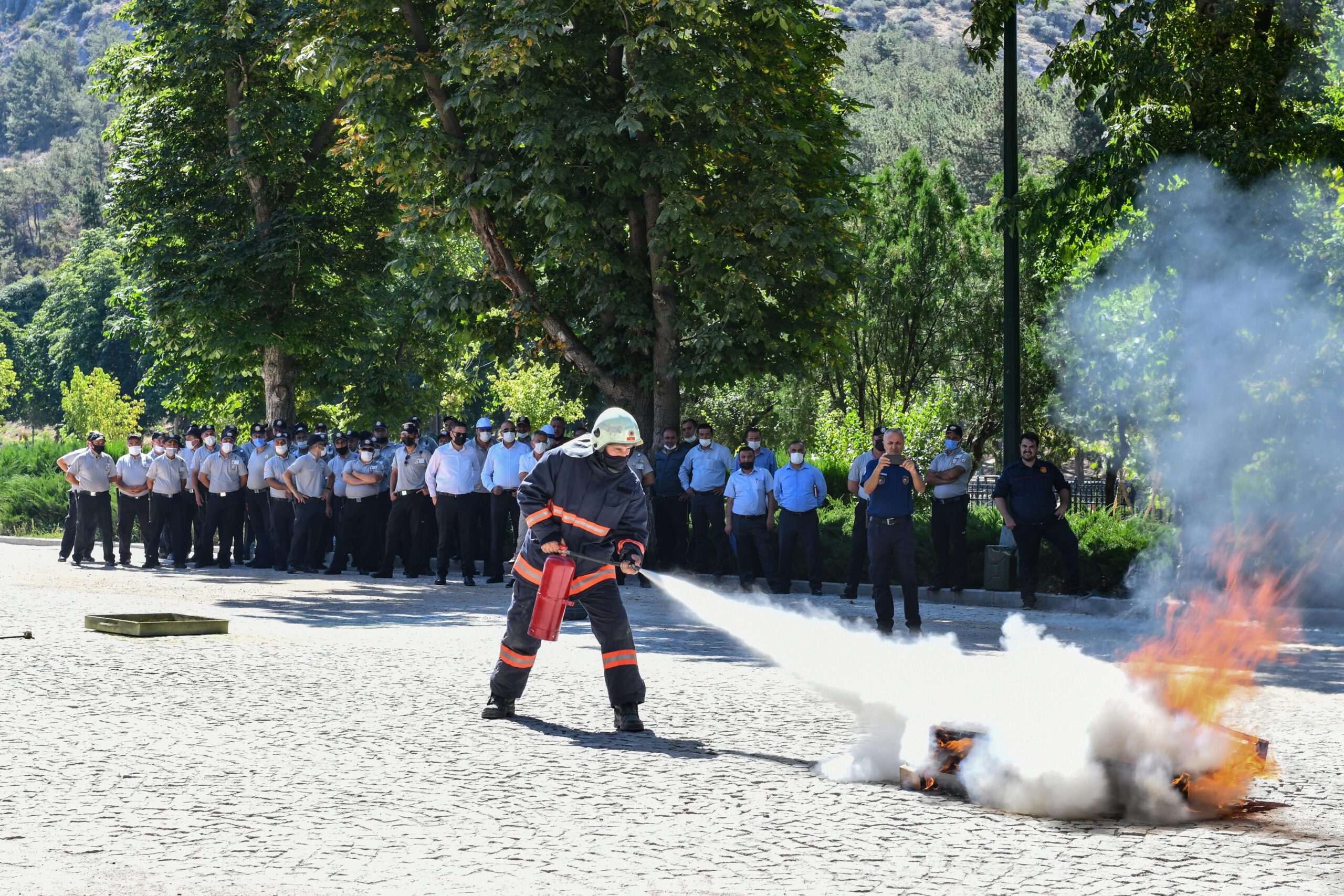  Ankara İtfaiyesi’nden Anfa Personeline Yangın Tatbikatı Eğitimi