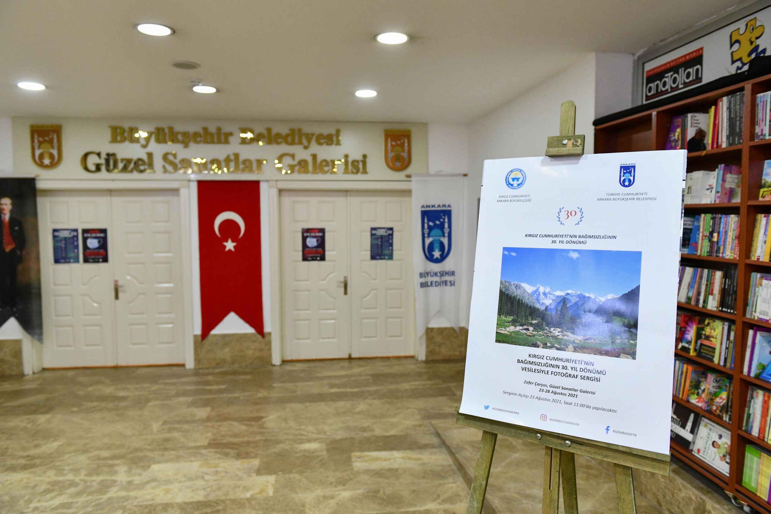  Ankara Büyükşehir, Kırgız Cumhuriyeti’nin 30. Bağımsızlık Yılı İçin Sergi Düzenledi