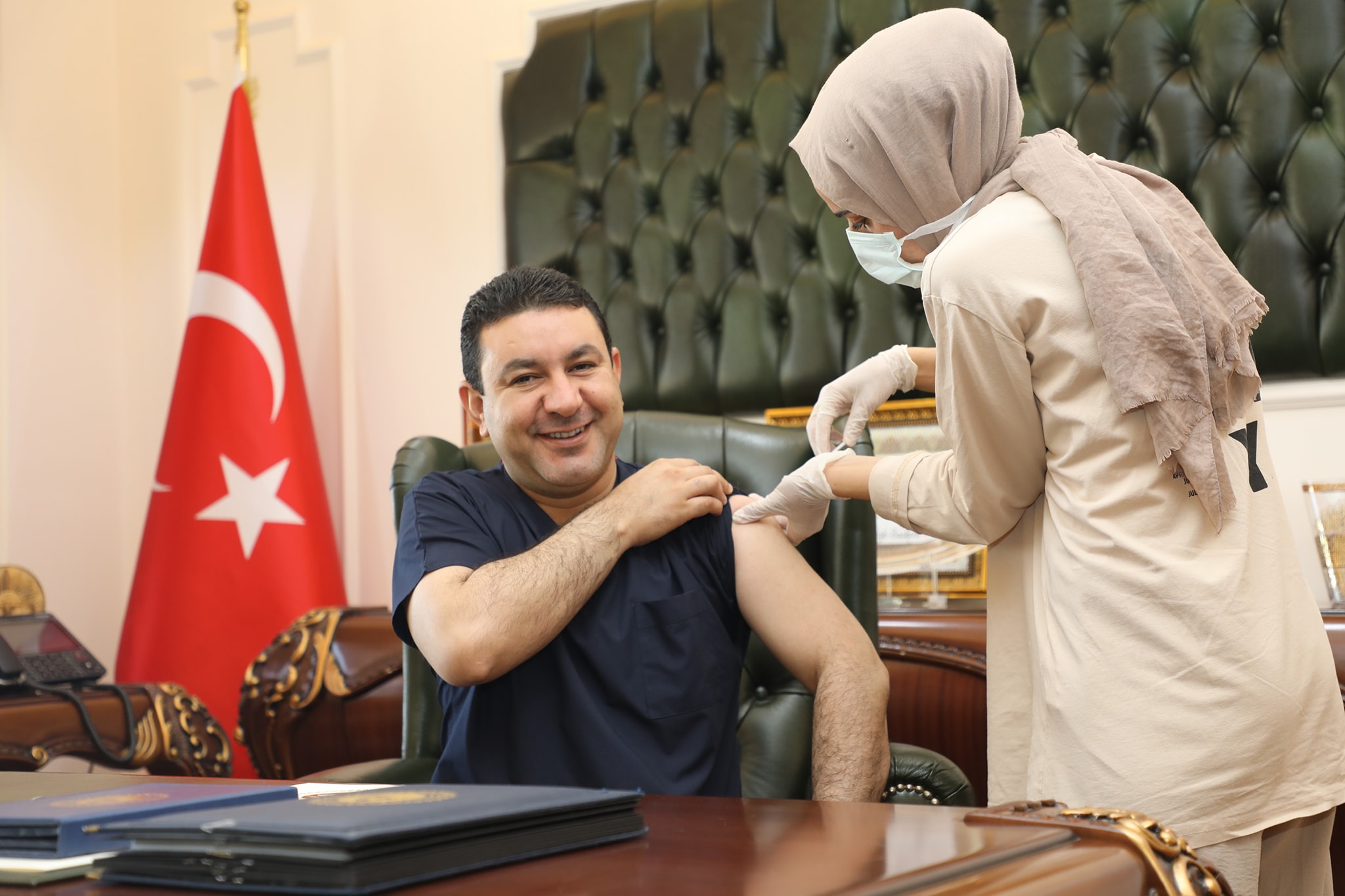  Harran Belediye Başkanı Özyavuz, Vatandaşları Aşı Olmaya Davet Etti