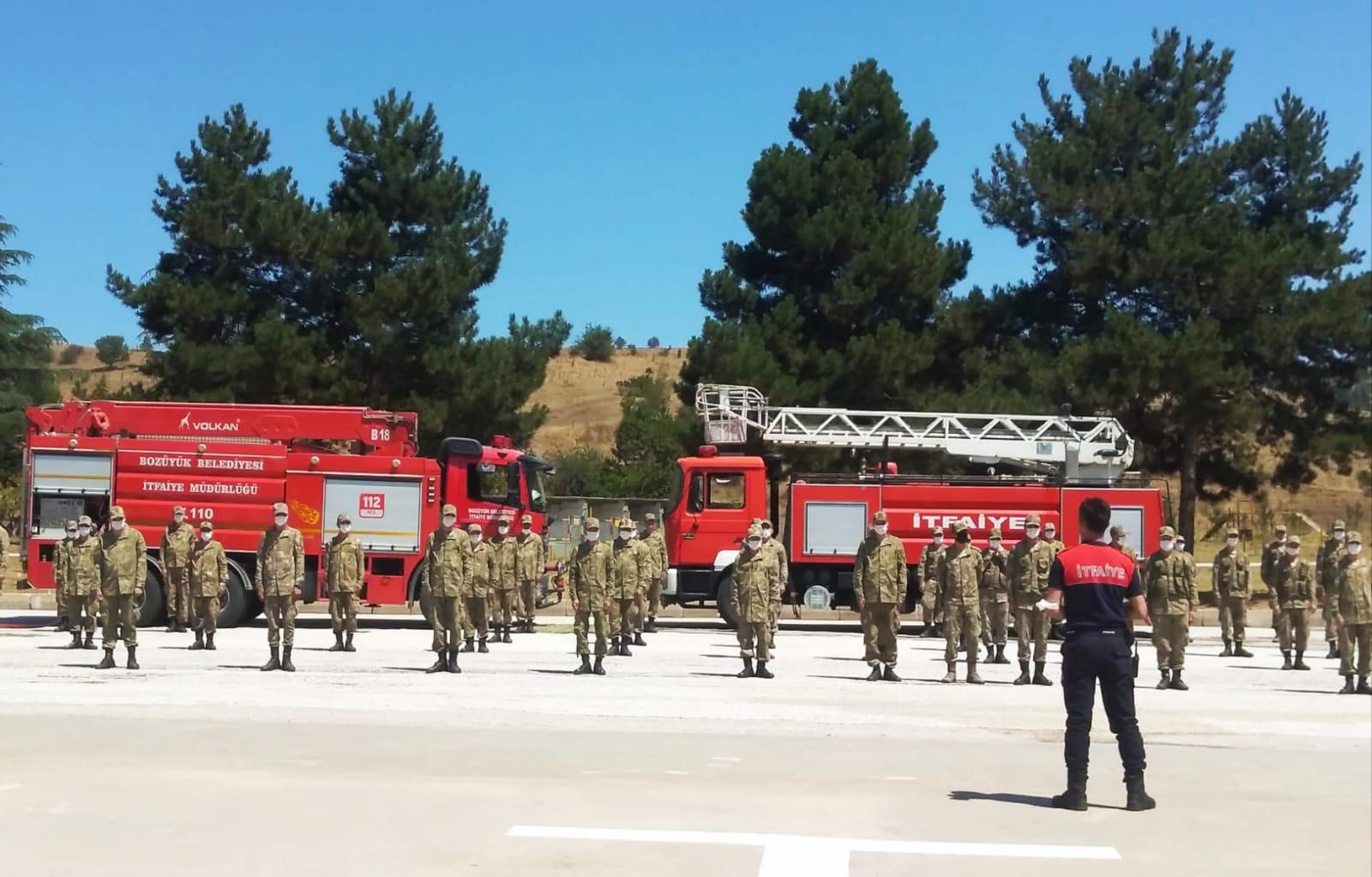  Bozüyük Belediyesi İtfaiye Ekipleri, Askerlere Yangın Eğitimi