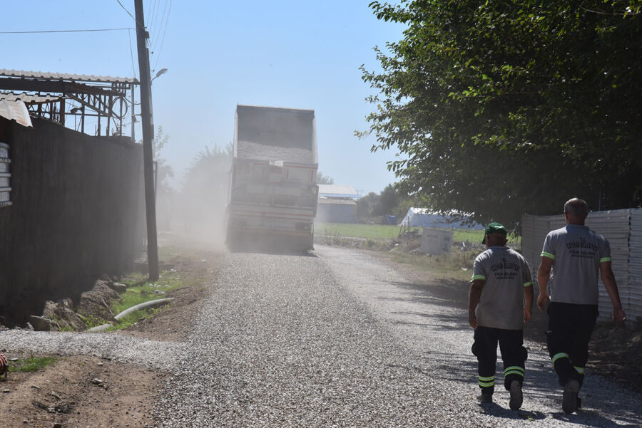  Ceyhan Belediyesi, 20 Yıllık Yol Sorununu Çözdü