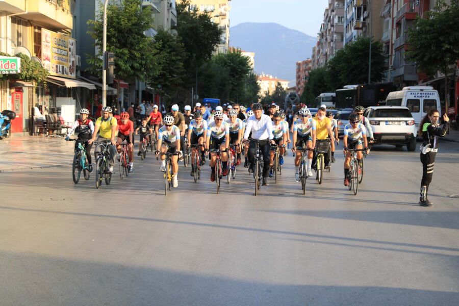  Pamukkale’de Avrupa Spor Haftası Bisiklet Turuyla Kutlandı