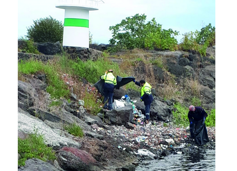  Görele Belediyesi Çöp Toplama Etkinliğine Devam Ediyor
