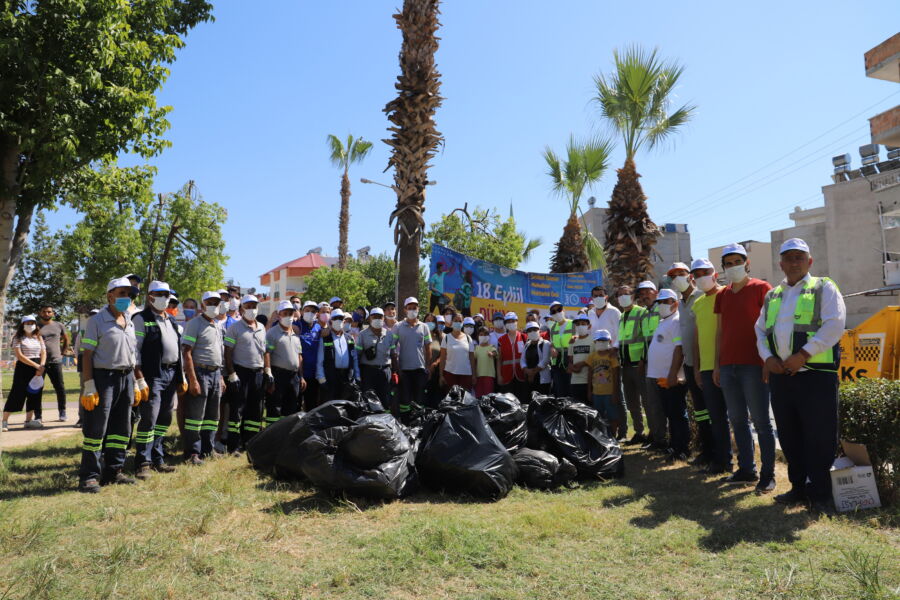  Akdeniz Belediyesi Kapsamlı Temizlik Kampanyası Düzenledi