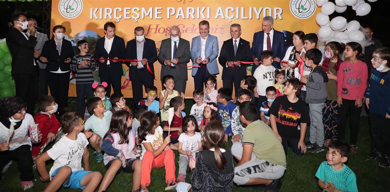  Gaziosmanpaşa’da Kırçeşme Parkı Hizmete Açıldı
