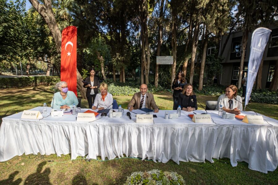  İzmir Büyükşehir, Toplumsal Cinsiyet Eşitliği İçin Protokol İmzaladı