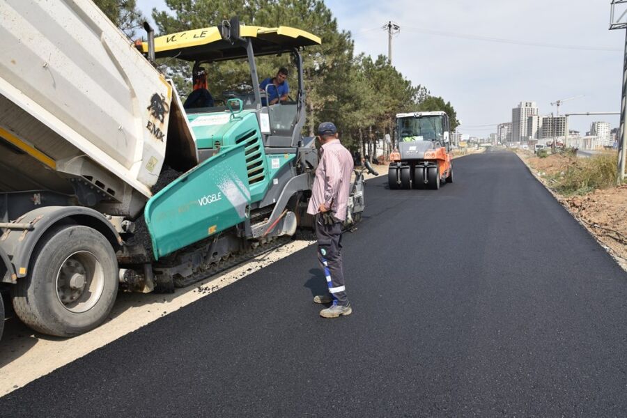  Tekirdağ Büyükşehir Belediyesi Yol Yapım, Onarım ve Bakım Çalışmalarını Sürdürüyor