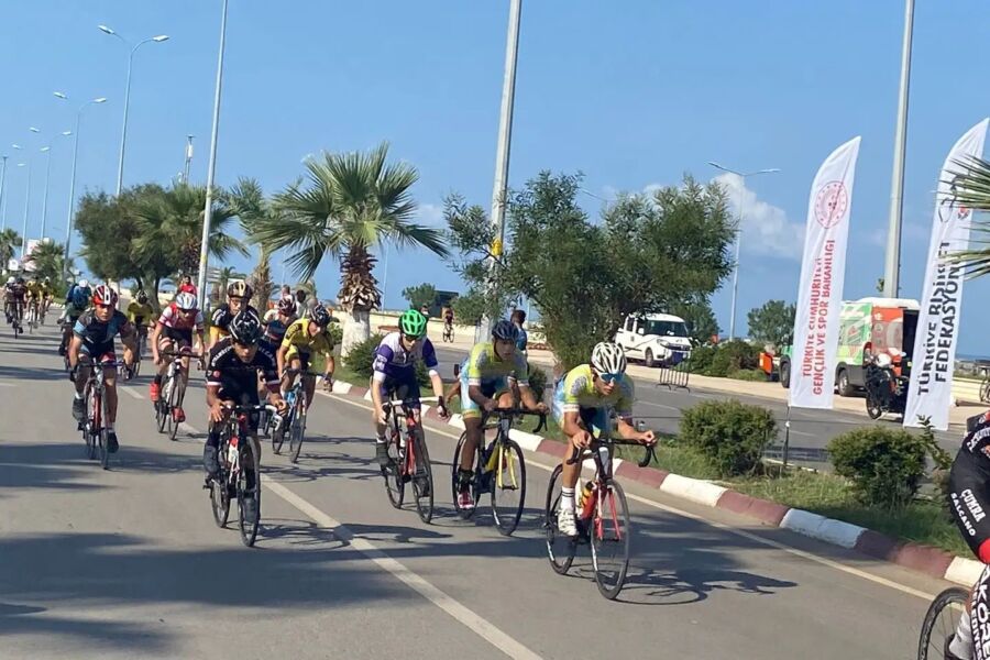  Türkiye Bisiklet Şampiyonası İskenderun’da Gerçekleşti