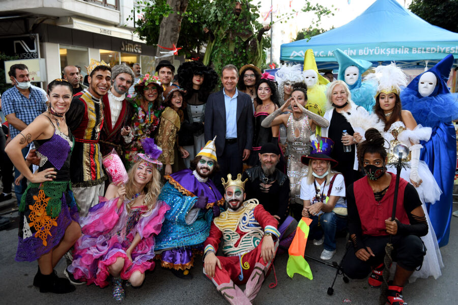  Mersin Büyükşehir’in Desteğiyle, ‘Çamlıbel Sokak Festivali’ Renkli Görüntüler Saçtı