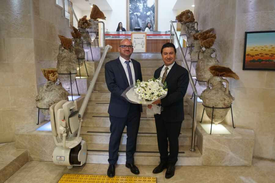  Fransa İstanbul Başkonsolosu Gauvin, Bodrum Belediye Başkanı Aras’ı Ziyaret Etti