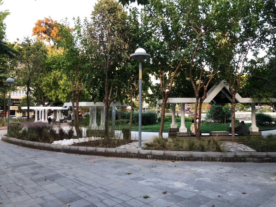  Manisa Büyükşehir Belediyesi Parklara Kaya Bahçeleriyle Şıklık Kazandırıyor