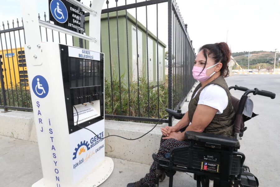  Gebze Belediyesi Engelli Araçları Şarj İstasyonlarını Yeniledi