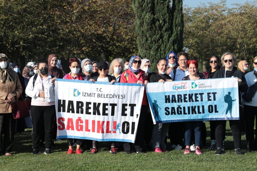  İzmit Belediyesi “Hareket Et Sağlıklı Ol” Yürüyüşü Düzenledi