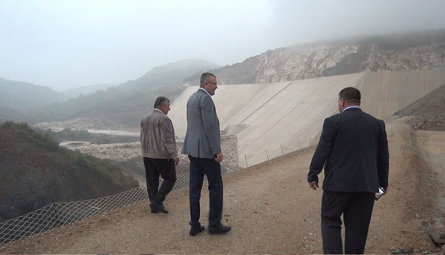  Karacabey Belediye Başkanı Özkan, Yeşildere Barajı’ndaki Çalışmaları İnceledi