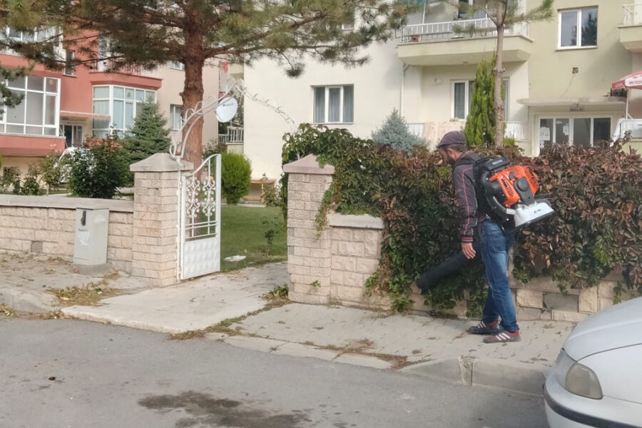  Erzincan Belediyesi Temizlik İşleri Müdürlüğü Çalışmaları Devam Ediyor