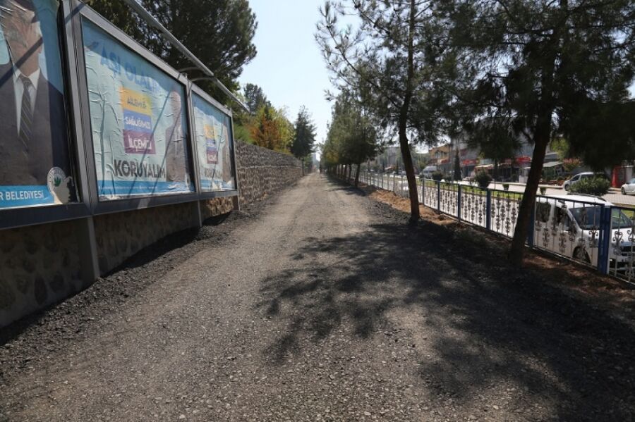  Çınar Belediyesi İlçe Merkezi’nde Asfalt Çalışmaları Devam Ediyor