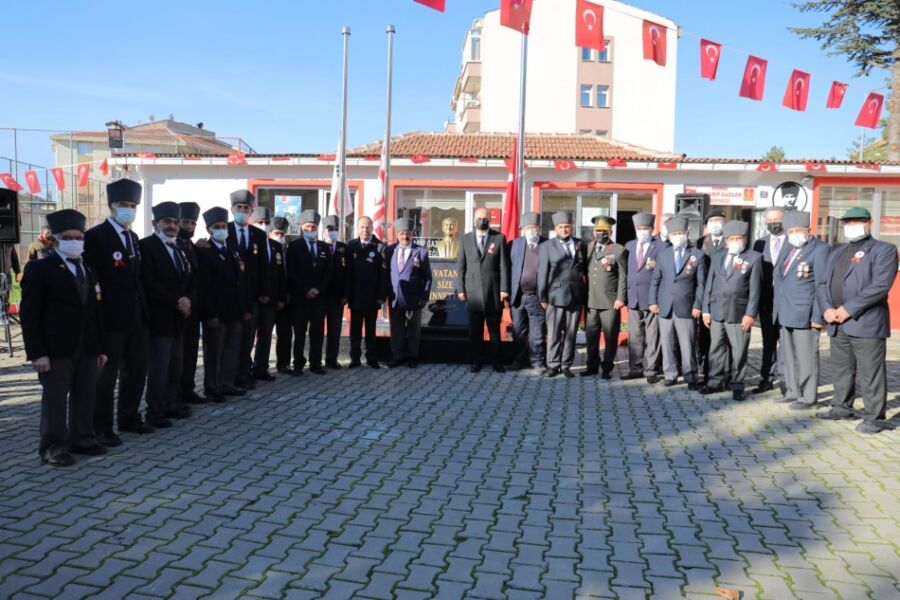  Edirne Belediyesi, Atatürk Büstü’nün Açılışını Yaptı