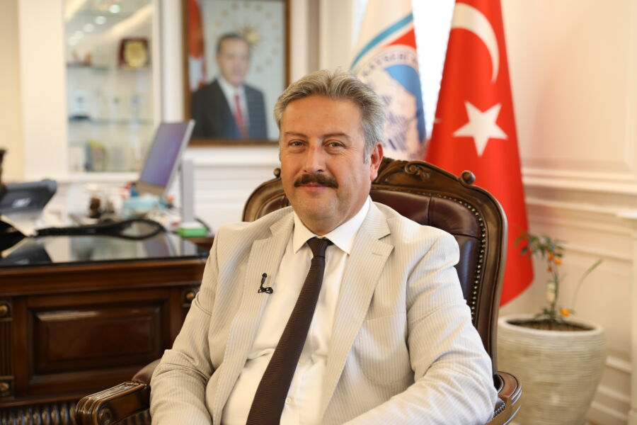  Melikgazi Belediye Başkanı Palancıoğlu, Öğretmenler Günü’nü Kutladı