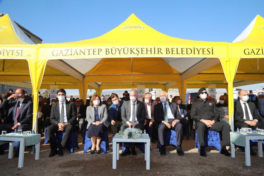  Gaziantep Büyükşehir, Araban Çiftçisine 200 Ton Sertifikalı Buğday Tohumu Dağıttı