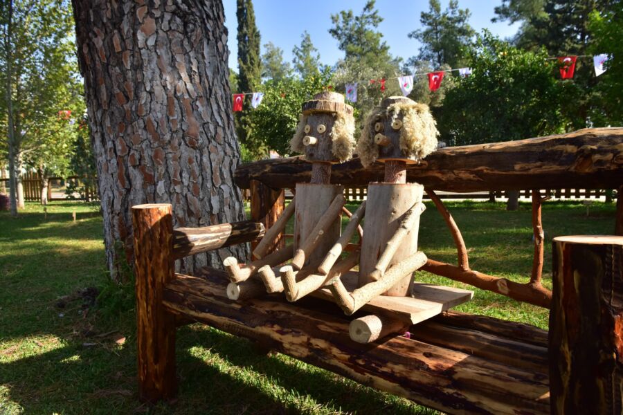  Kepez’de Budanan Ağaç Dalları Sanata Dönüştü
