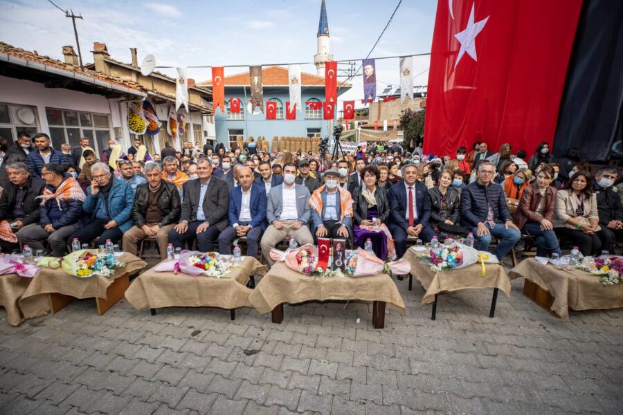  Beydağ Belediyesi, 2. Kestane Festivalini Düzenledi