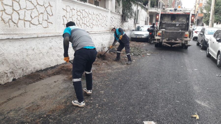  Viranşehir Belediyesi, Yenişehir Mahallesinde Temiz Çalışmalarına Devam Ediyor