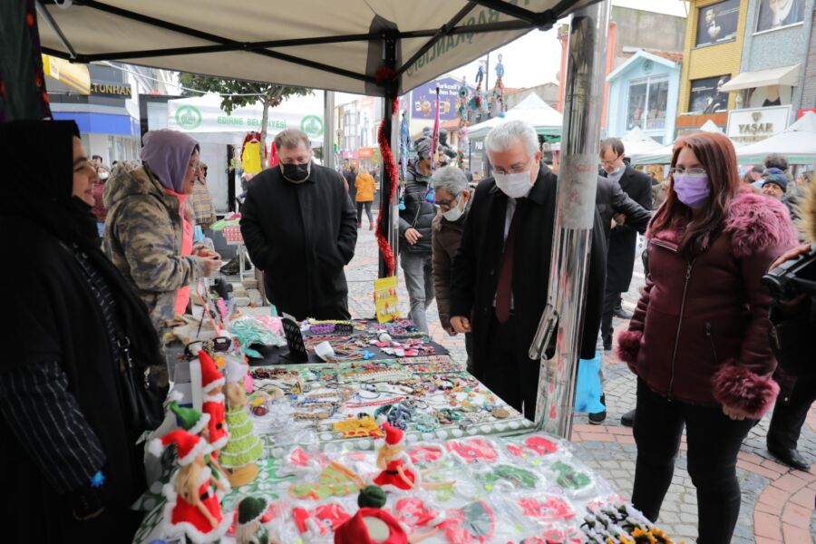  Edirne Belediyesi El Emeği Yılbaşı Alışveriş Günleri Başladı