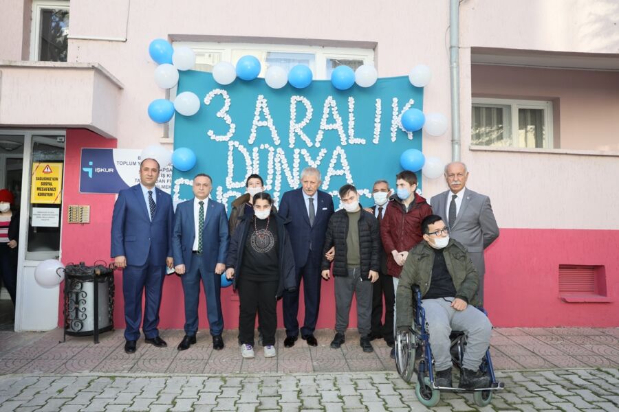  Amasya Belediyesi Engelli Çocukların Yüzünü Güldürdü